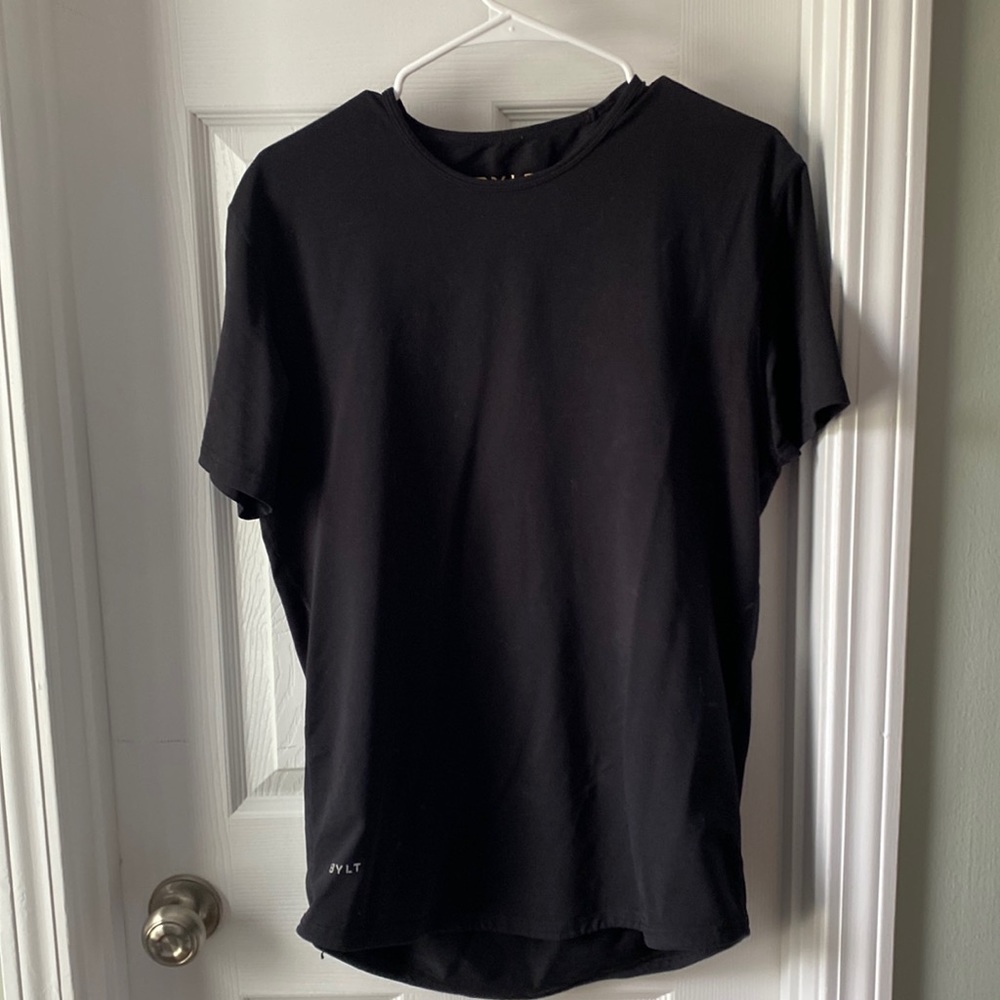 Bylt Basics Lux Drop Cut Shirt. Size M.